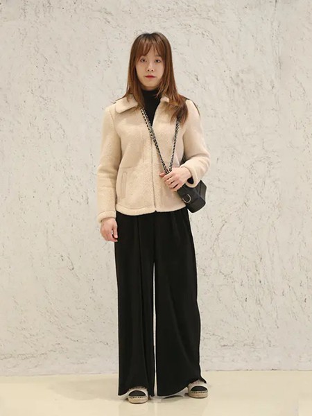 ​创美印象女装2021秋冬季黑色纯色阔腿裤