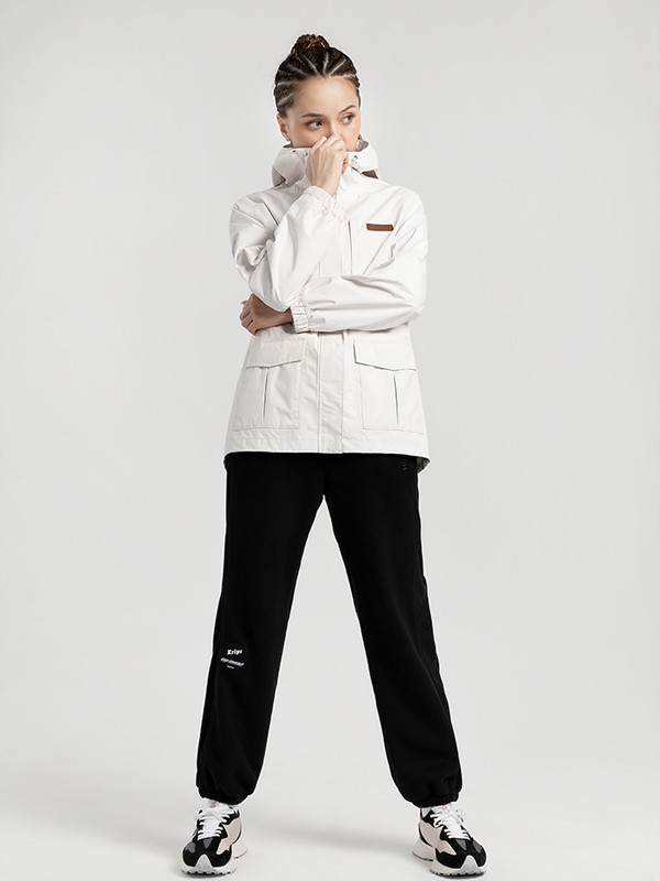 ​KRIPS休闲装2021秋冬季白色字母卫衣