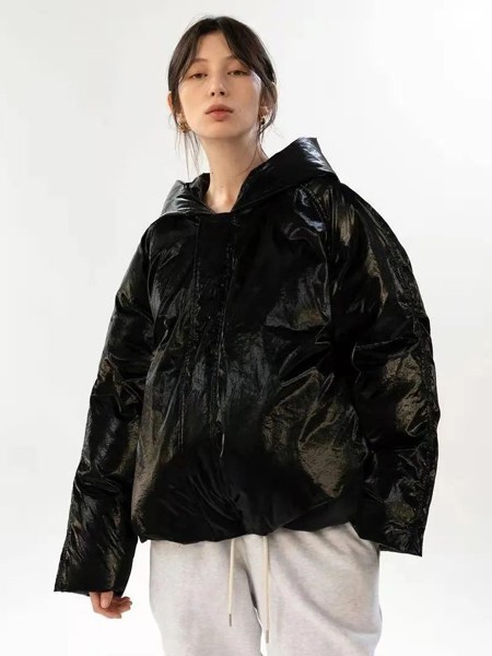 apMStyle女装2021秋冬季黑色纯色棉服