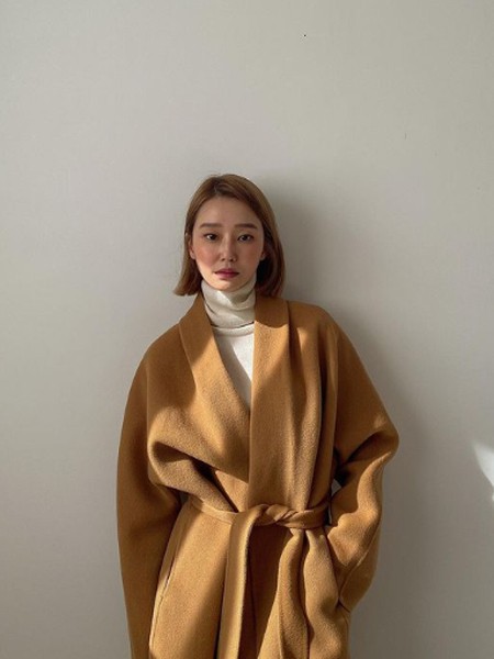 apMStyle女装2021秋冬季驼色纯色大衣