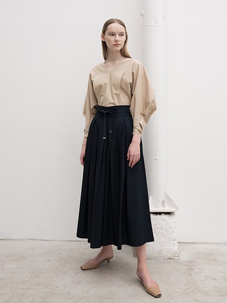 apMStyle女装2022春夏季黑色纯色长裙