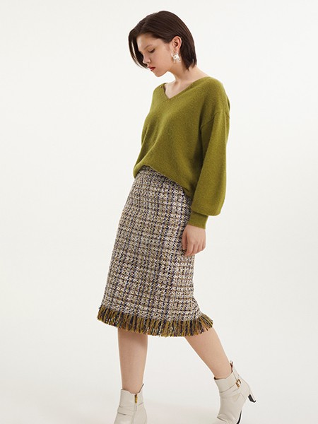 ​vizaviza2021秋冬季绿色纯色毛衣