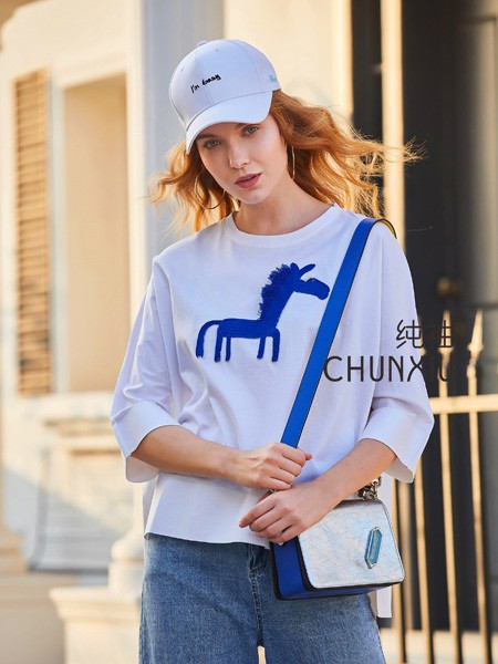 纯袖女装2022春夏季白色印花T恤