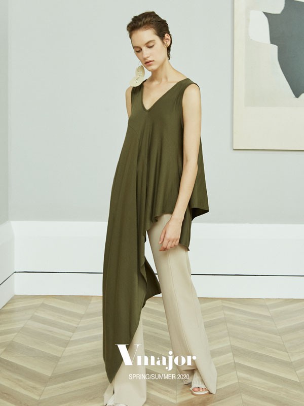 Vmajor女装2022春夏季墨绿色不对称背心