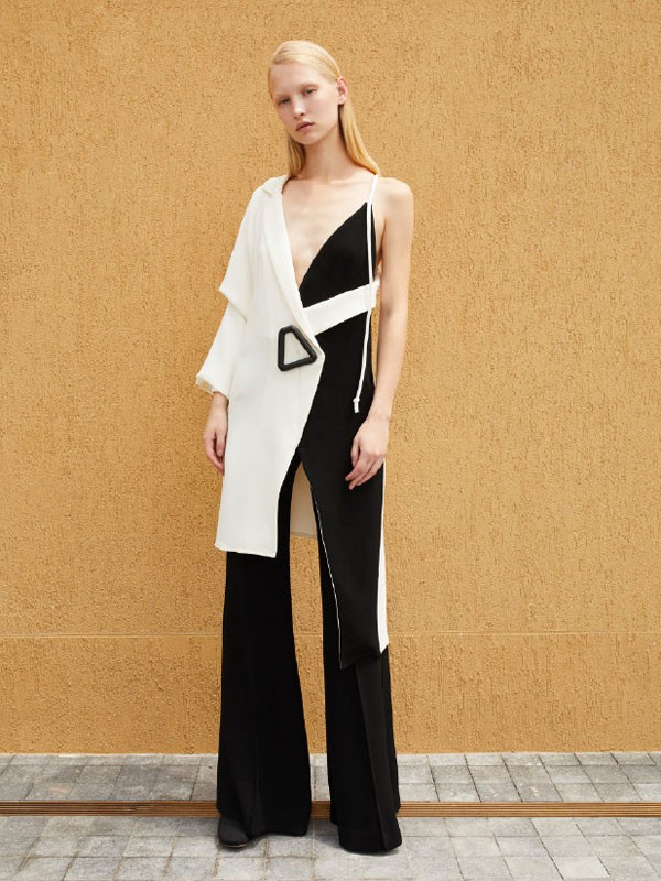 Vmajor女装2022春夏季黑色纯色连体裤