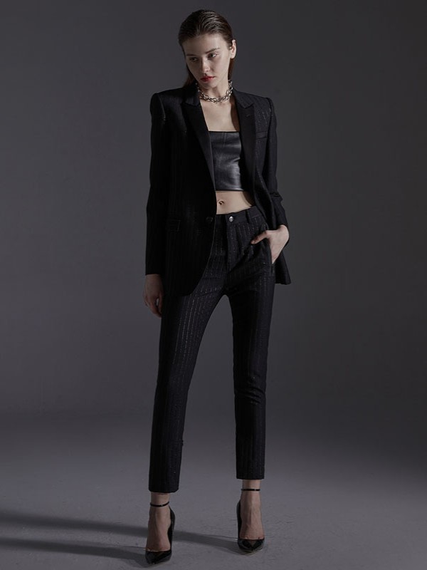 艾琳睿女装2021春夏季黑色纯色西装