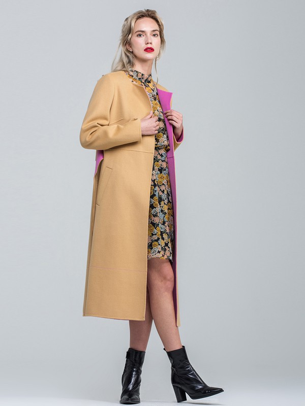 昭奈华裕女装2021秋冬季卡其色纯色大衣