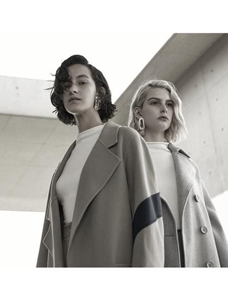 你好朋友女装2021秋冬季卡其色纯色大衣