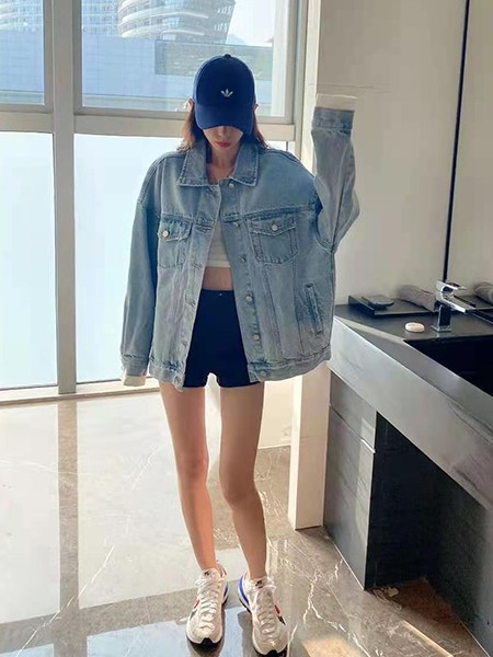 桔尚2022春夏季黑色纯色短裤