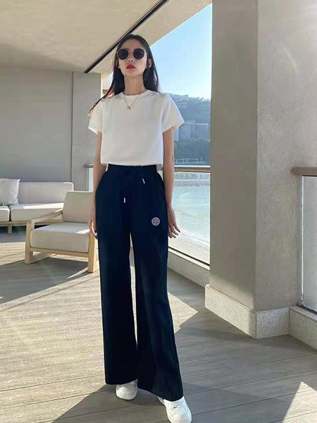 桔尚2022春夏季白色印花T恤