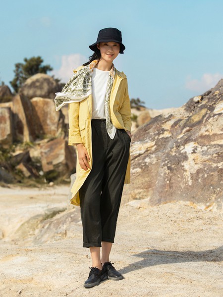 堓上2021秋冬季黑色纯色九分裤