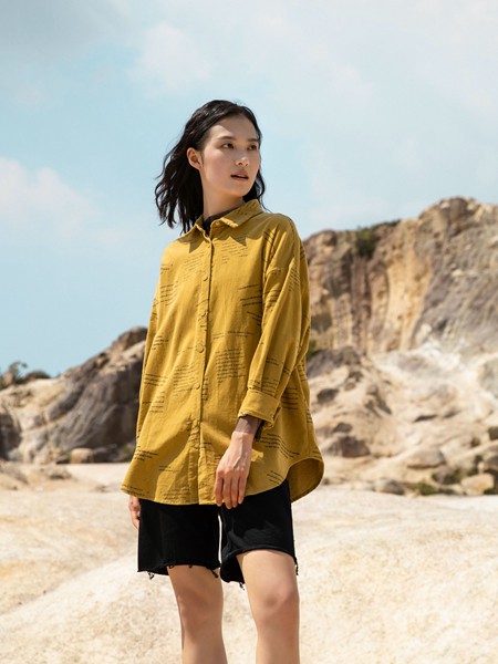 堓上2021秋冬季黄色纯色衬衫