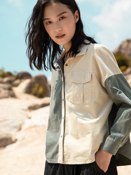 堓上2021秋冬季拼色撞色外套