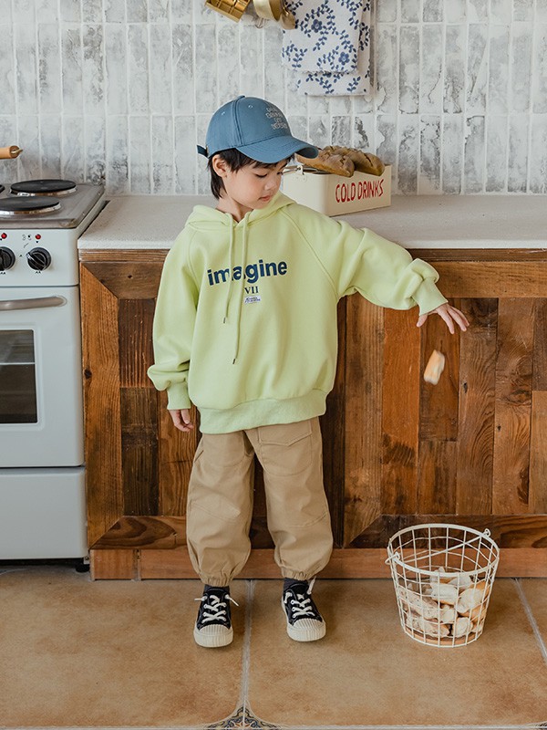 迪士汤姆童装2021秋冬季绿色字母T恤