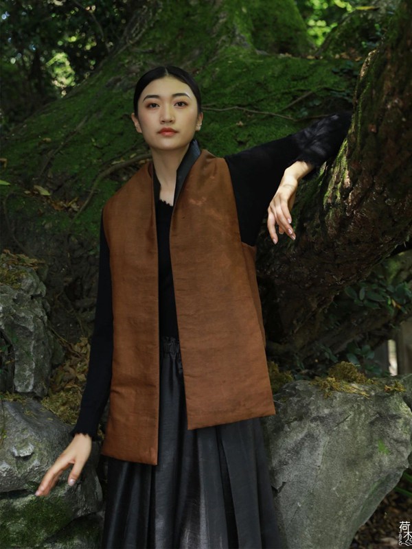 荷木女装2021秋冬季黑色纯色长裙