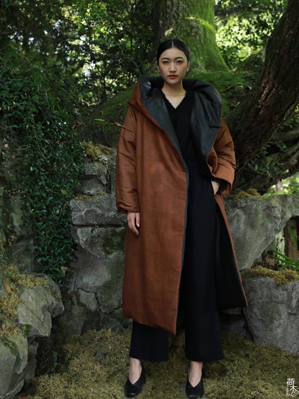 荷木女装2021秋冬季咖啡色纯色大衣