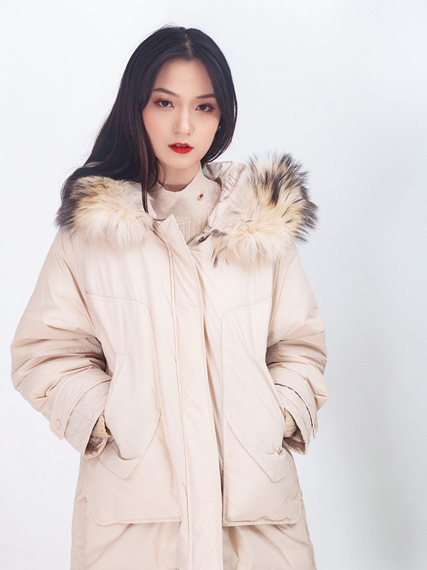 麓溪2021秋冬季粉色带毛领派克服