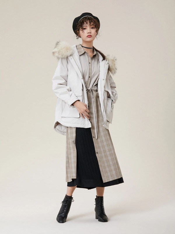 DT•LANDO2021秋冬季黑色纯色半身裙