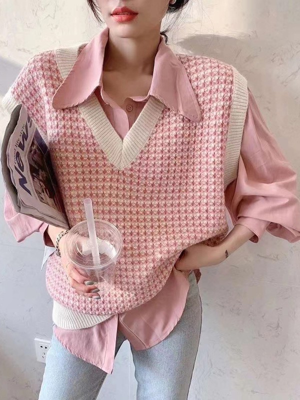 融恋女装2022春夏季粉色格子背心