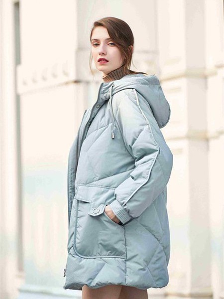 Cheer&Joy女装2021秋冬季蓝色连帽派克服