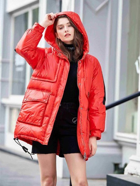 Cheer&Joy女装2021秋冬季红色连帽羽绒服