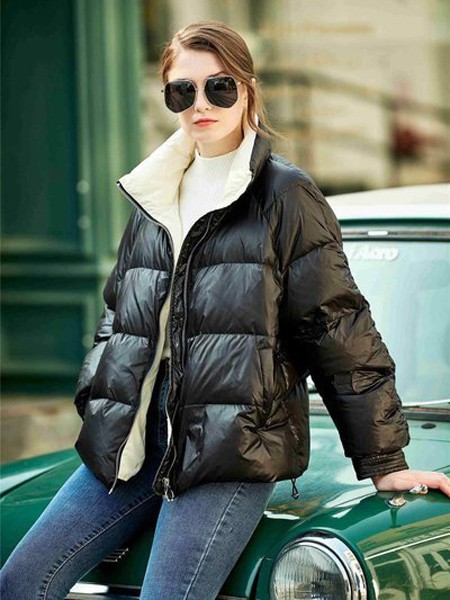 Cheer&Joy女装2021秋冬季黑色纯色棉服