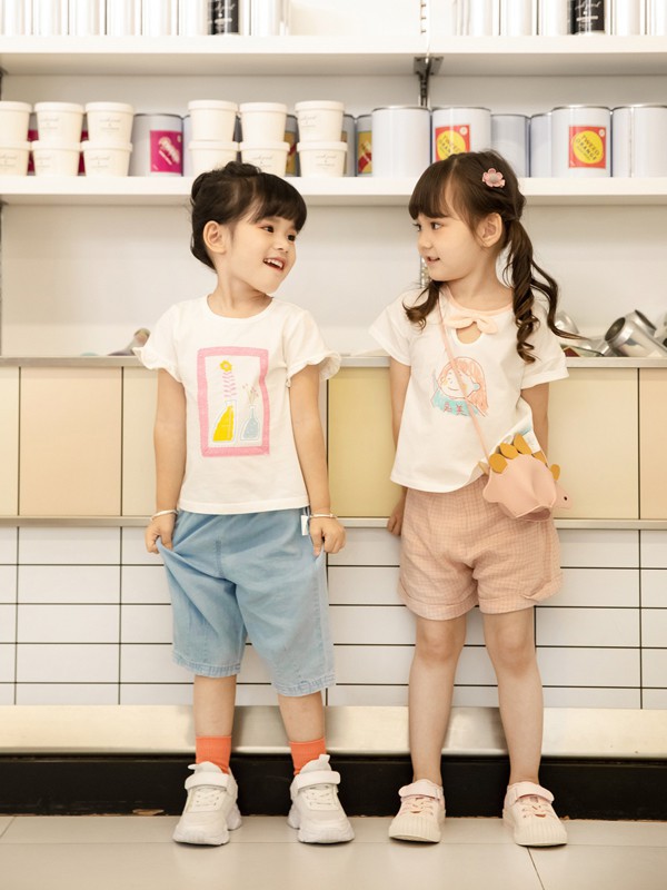 宝贝巴迪2022春夏季粉色印花T恤