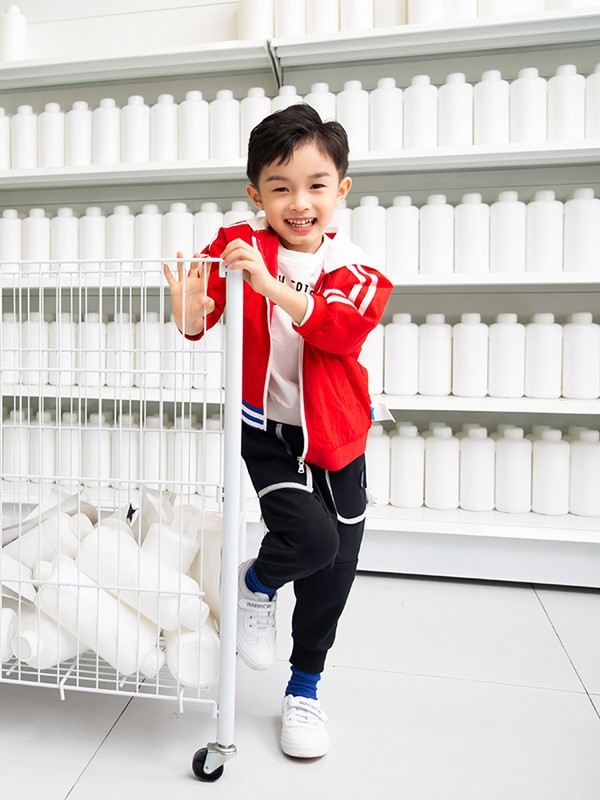 宝贝巴迪童装2022春夏季黑色纯色长裤