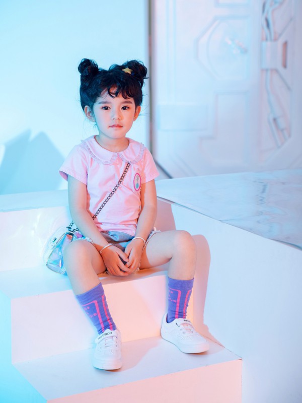 宝贝巴迪童装2022春夏季粉色印花T恤