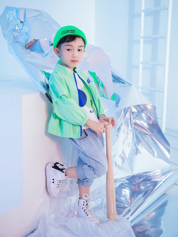 宝贝巴迪童装2022春夏季白色印花T恤