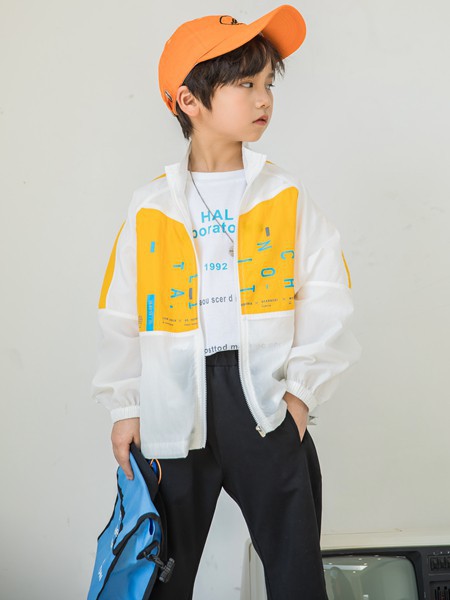 贝贝睿亲2022春夏季白色印花衬衫