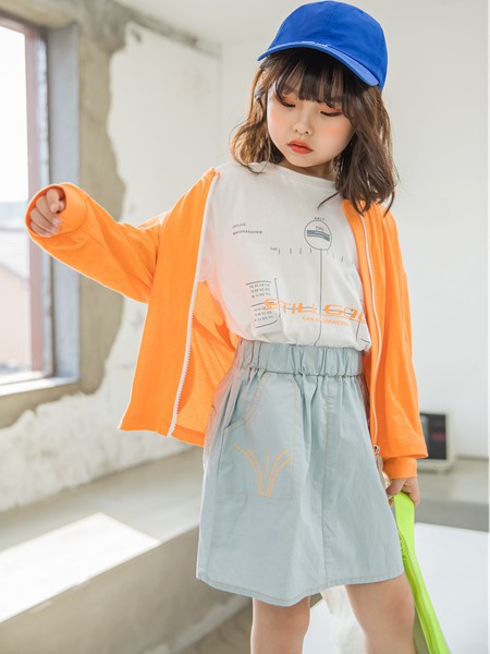 贝贝睿亲2022春夏季白色印花T恤