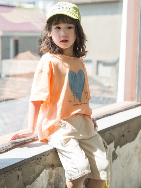 贝贝睿亲2022春夏季橙色印花T恤