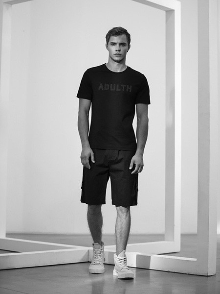 FARMERTEA男装2022春夏季黑色字母T恤