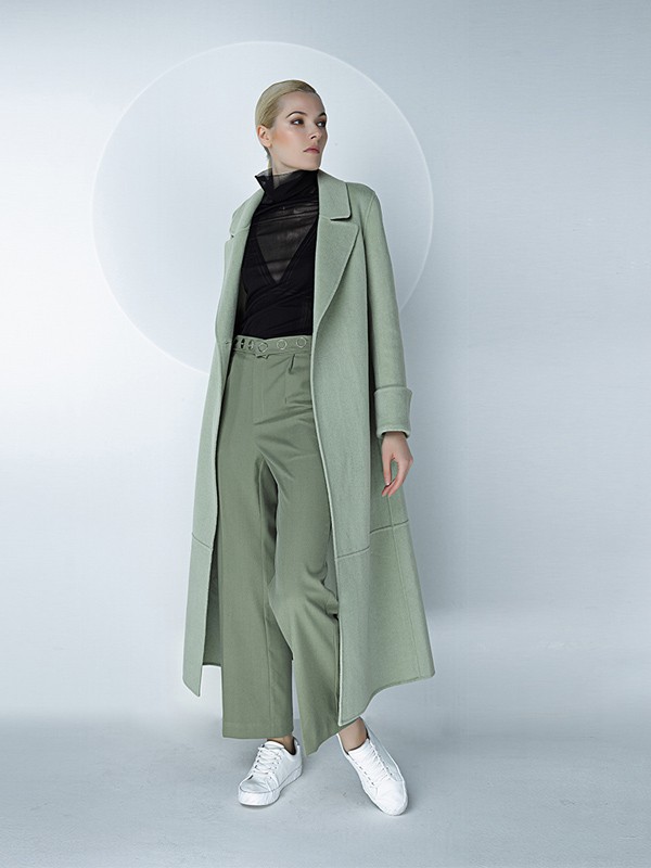 D.MARTINAQUEEN2021秋冬季抹茶绿长款风衣