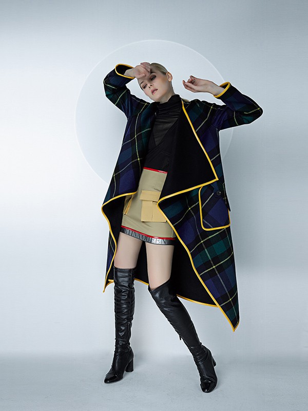 D.MARTINAQUEEN2021秋冬季藏蓝色格子大衣