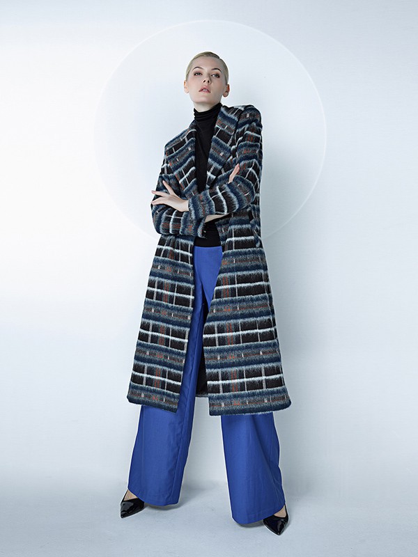 D.MARTINAQUEEN2021秋冬季黑色格子大衣