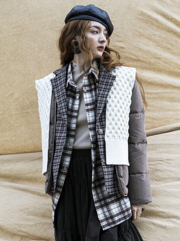 读色女装2021秋冬季灰色纯色羽绒服