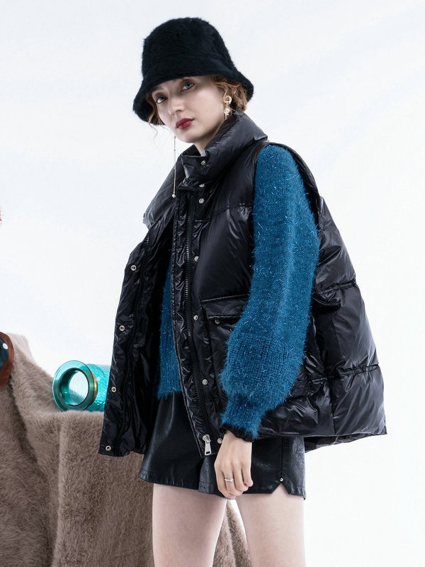 读色女装2021秋冬季黑色纯色马夹