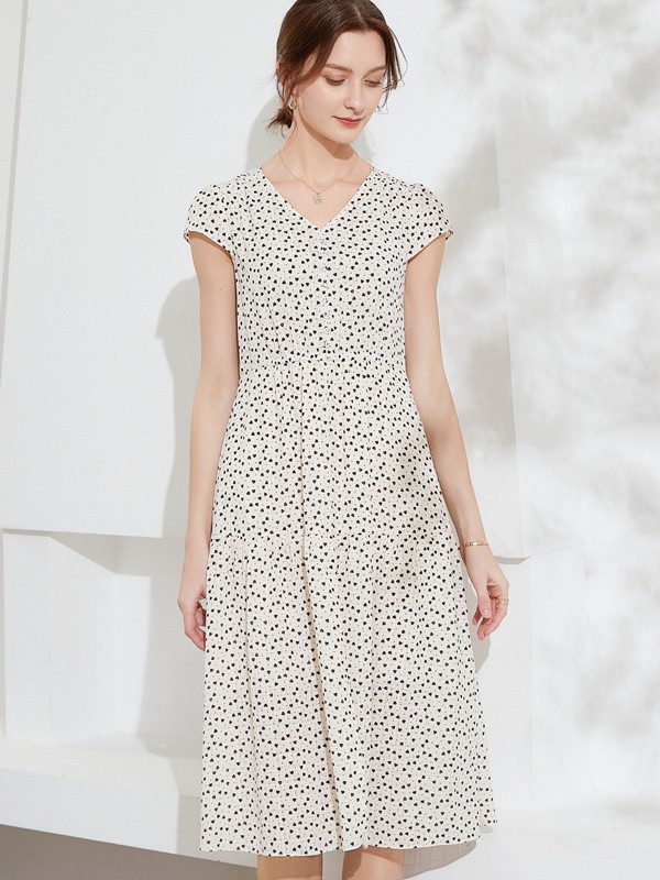 乔妮塔2022春夏季白色波点连衣裙