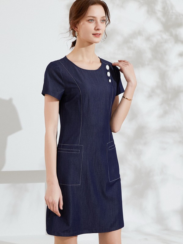 乔妮塔2022春夏季藏蓝色印花连衣裙