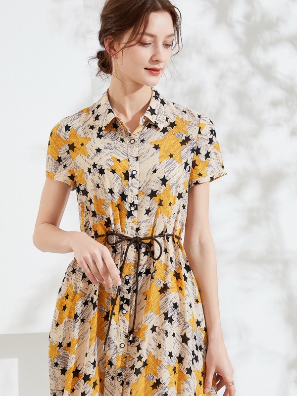 乔妮塔2022春夏季棕色印花衬衫裙