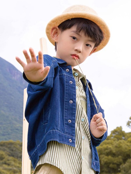 莳季童装2022春夏季藏蓝色纯色外套