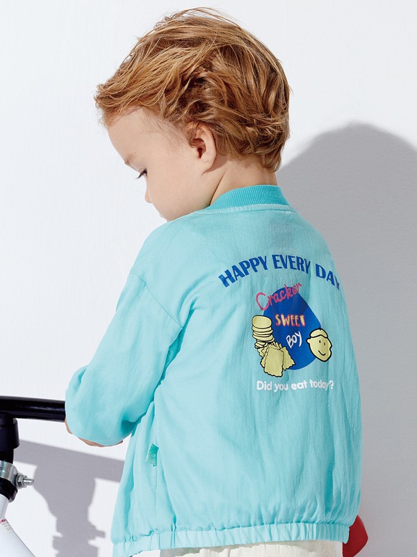 卓儿童装2022春夏季蓝色印花衬衫