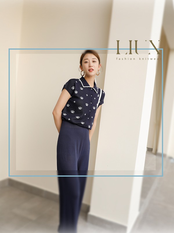 丽茜女装2022春夏季藏蓝色纯色阔腿裤