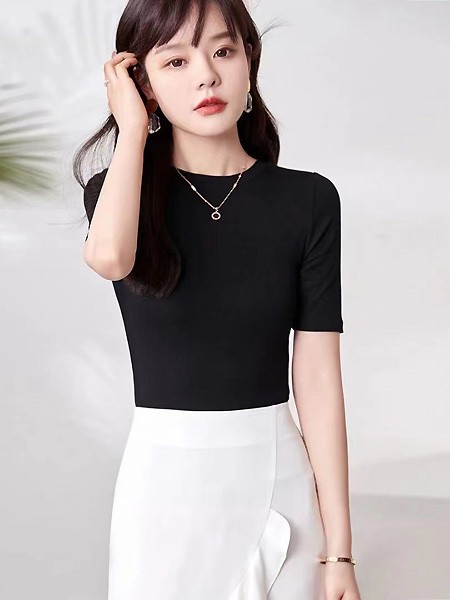 歌米裳女装2022春夏季黑色纯色T恤