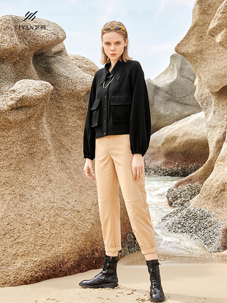 艺燕女装2022春夏季卡其色纯色长裤