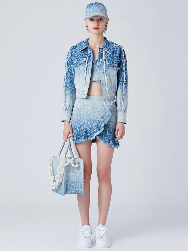 LAURENCE&CHICO2022春夏季蓝色开叉短裙