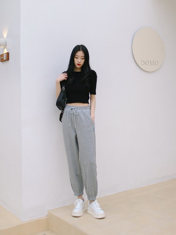 雅趋2022春夏季灰色纯色长裤