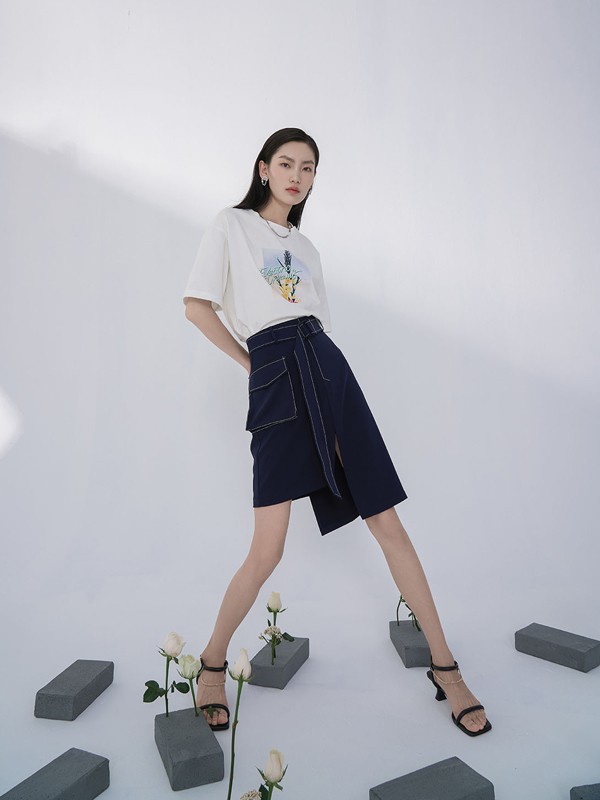 FIFI&LILY女装2022春夏季白色印花T恤